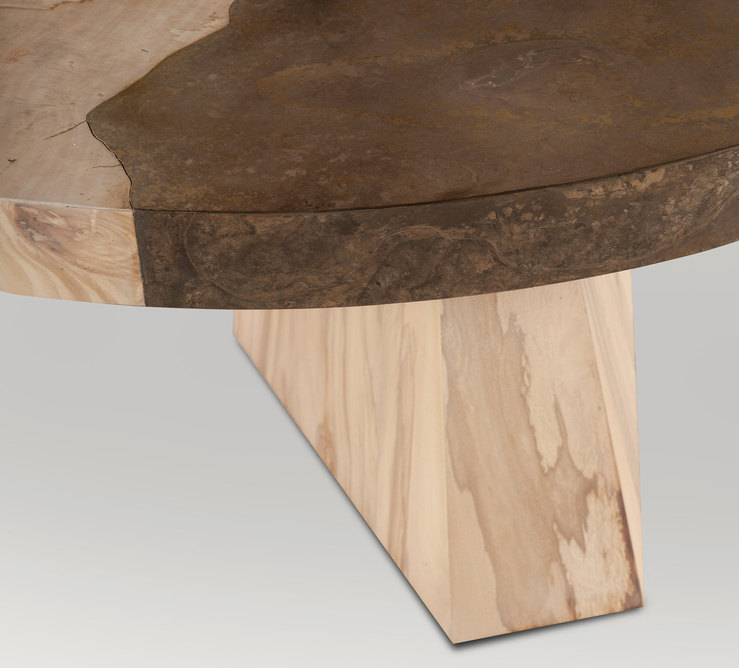 Aurum Aged Round Coffee Table