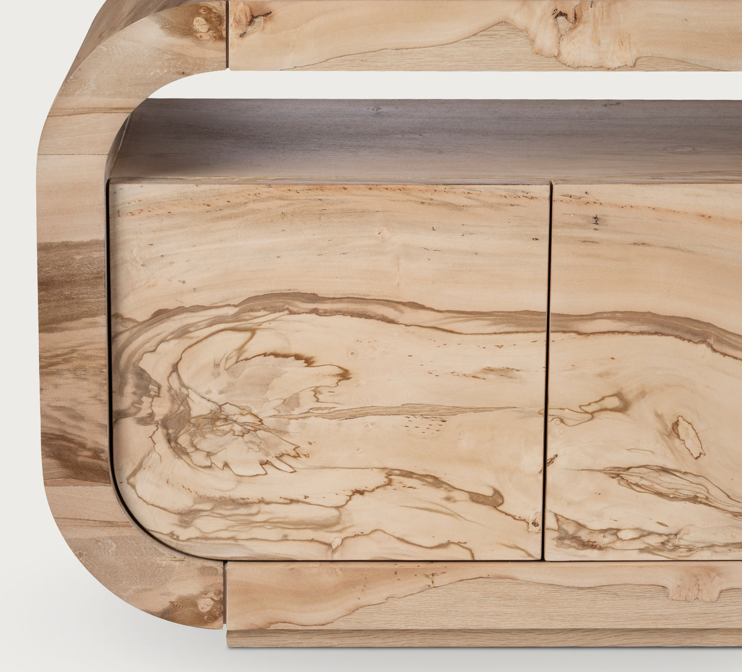 Carlota Media Console