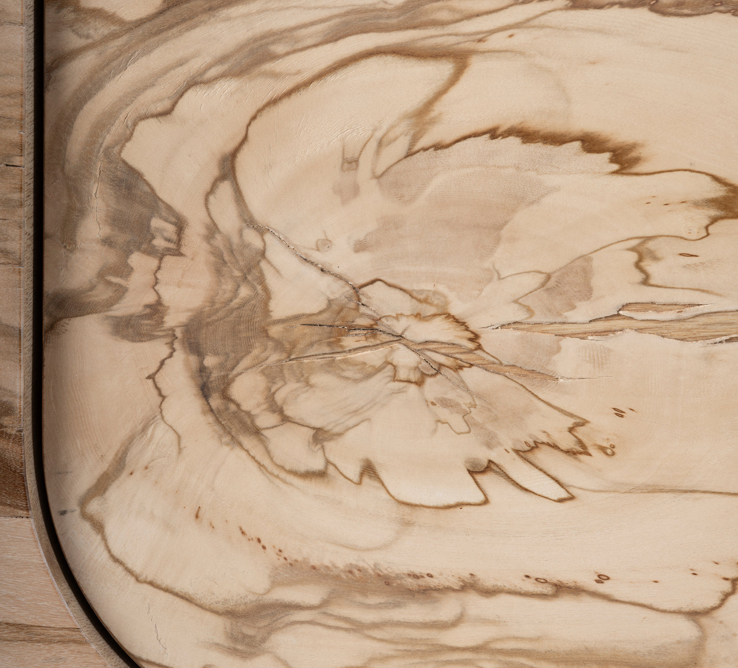 Carlota Media Console