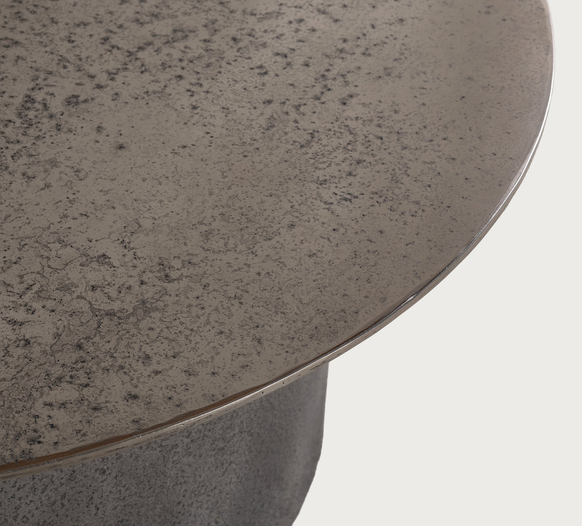 Ferro Round Coffee Table