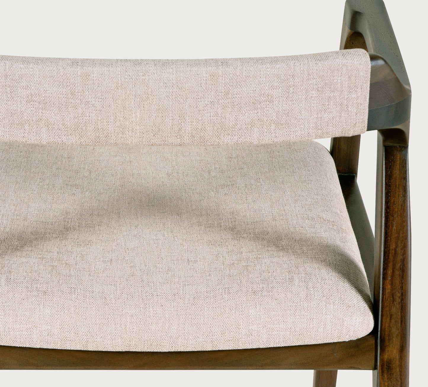 Lobo Armchair