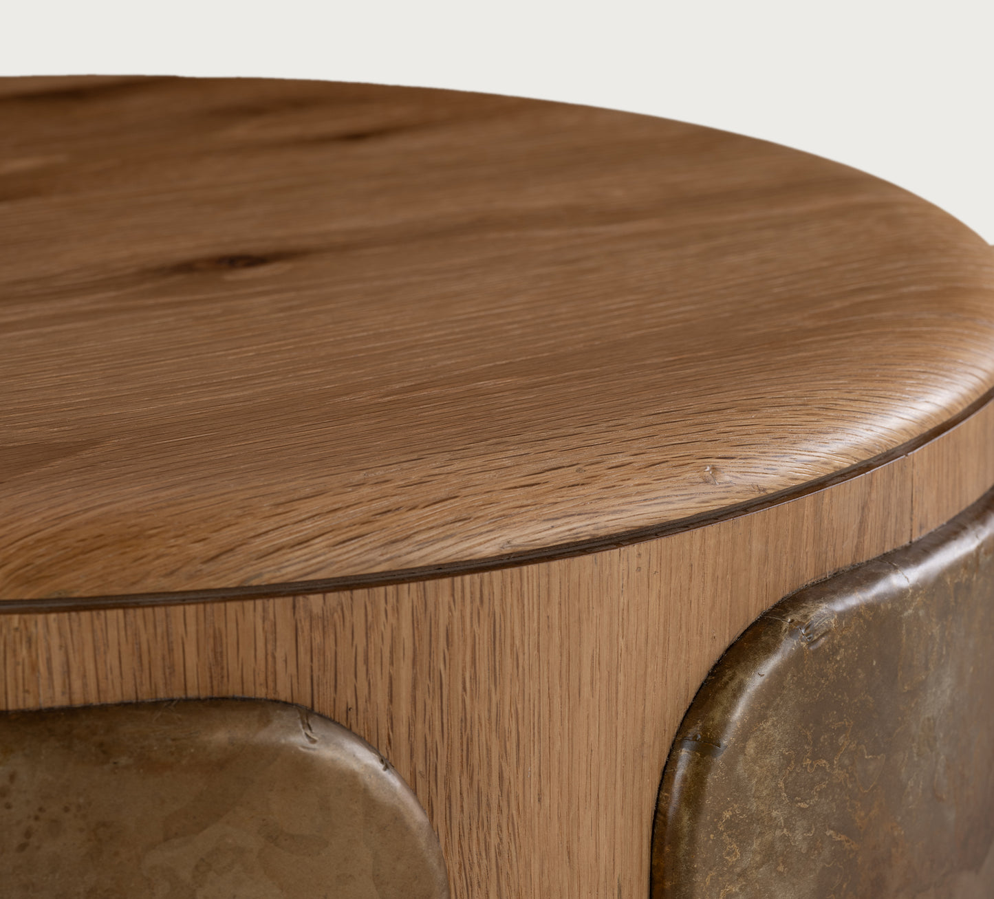 Senda Round Side Table