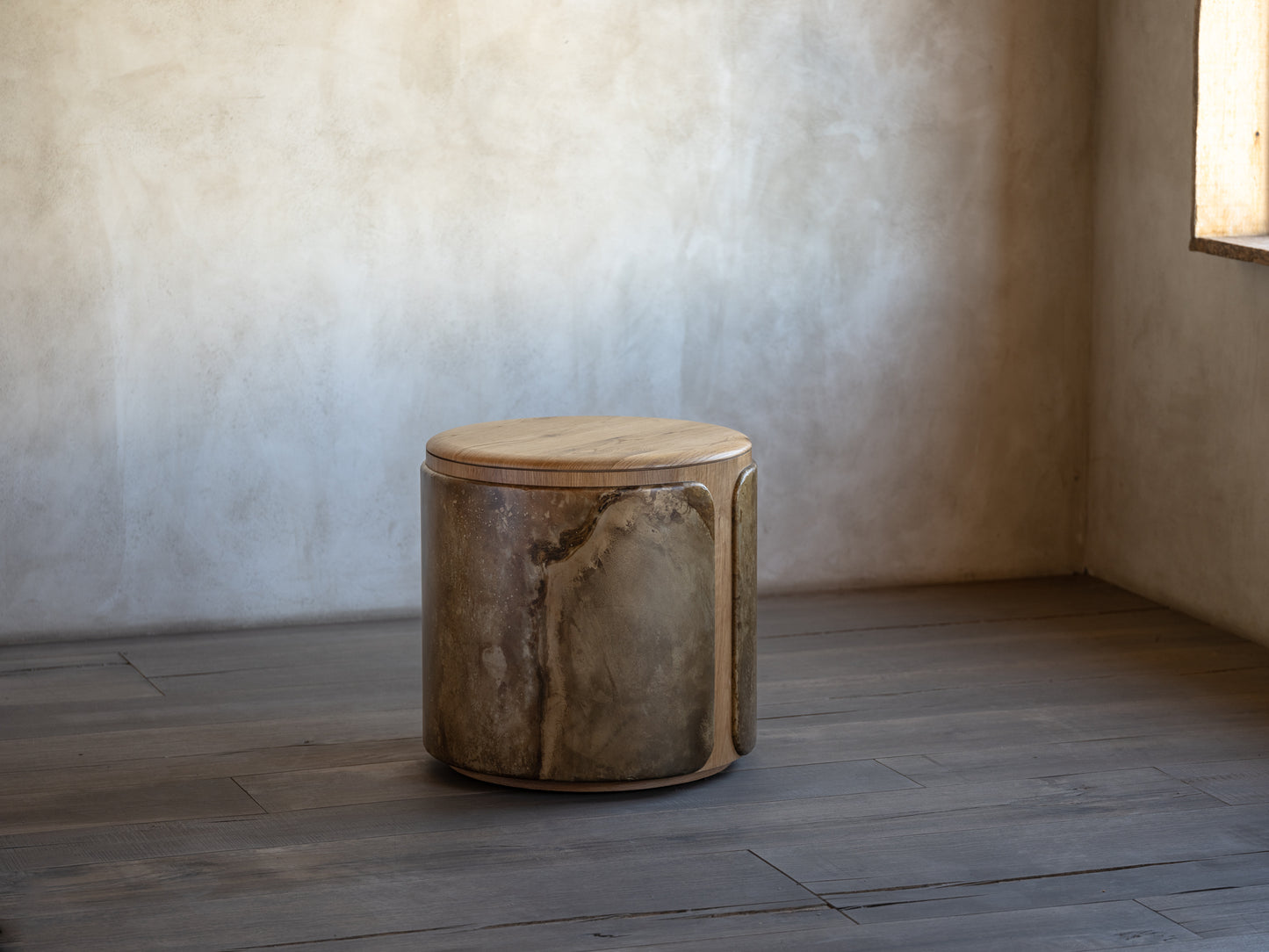Senda Round Side Table