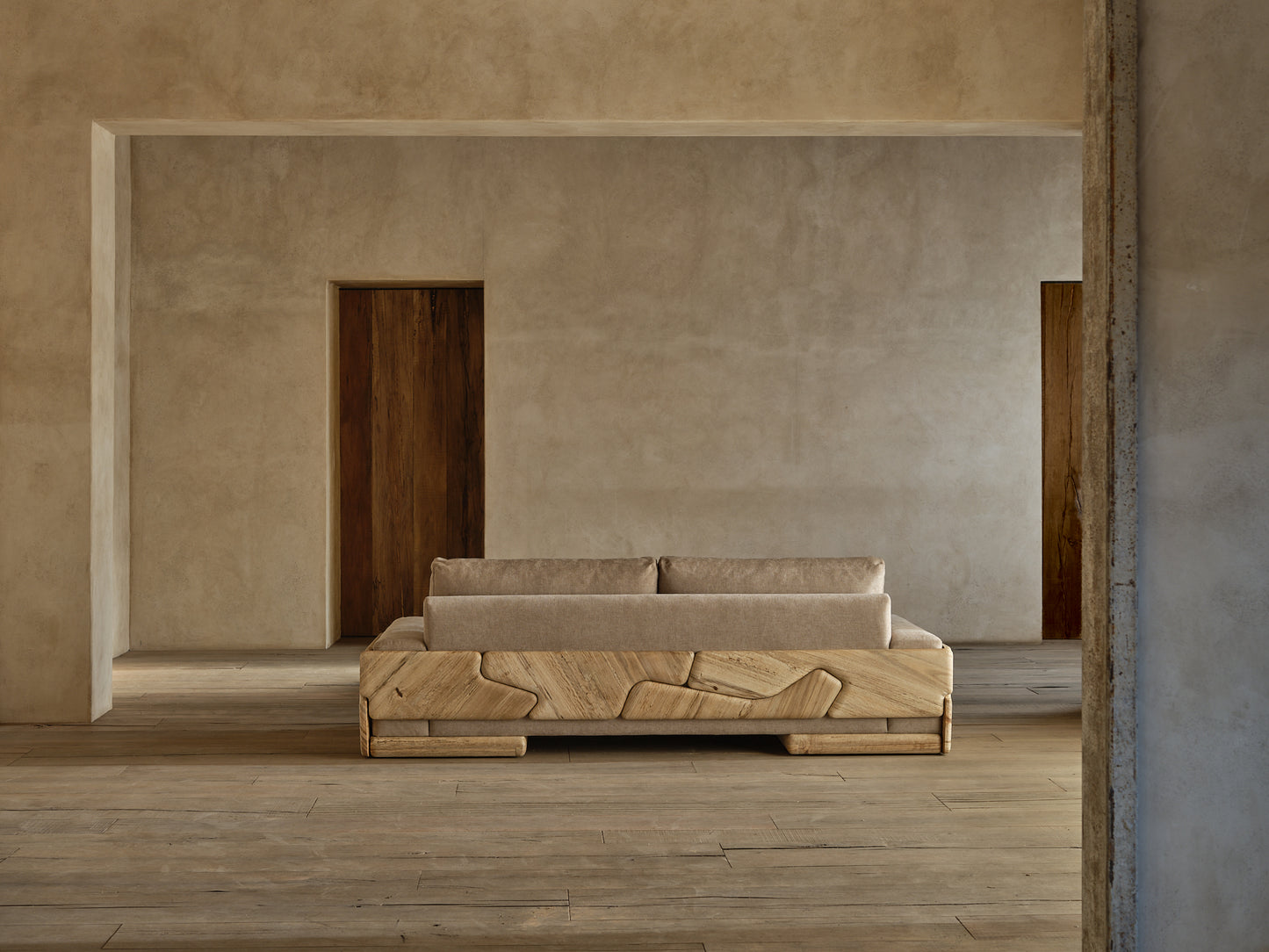 Chillida Sofa