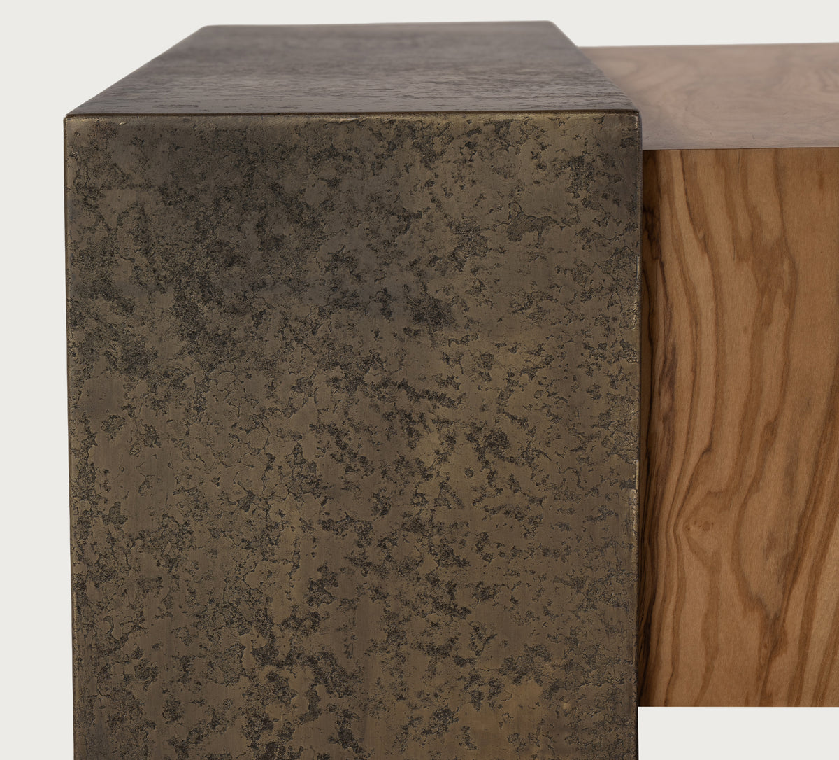 Tars Coffee Table
