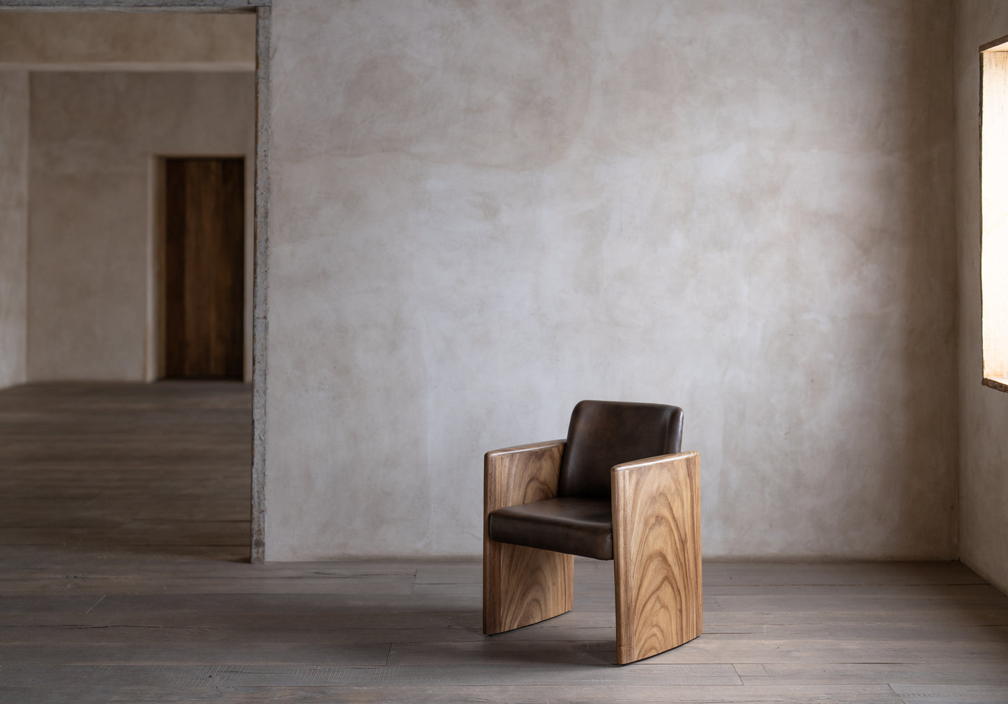 Vanna Armchair